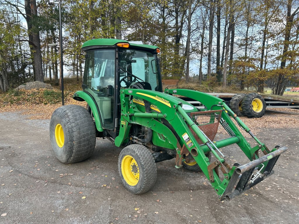 John Deere 4720 med 400X lastare - 拖拉机:图3 John Deere 4720 med 400X lastare - 拖拉机:图3