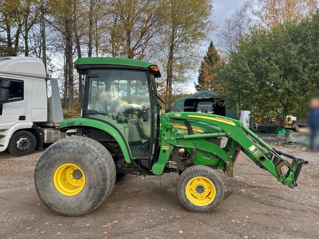 John Deere 4720 med 400X lastare - 拖拉机:图4 John Deere 4720 med 400X lastare - 拖拉机:图4