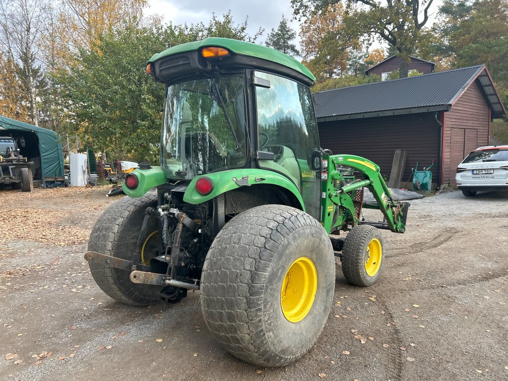 John Deere 4720 med 400X lastare - 拖拉机:图5 John Deere 4720 med 400X lastare - 拖拉机:图5