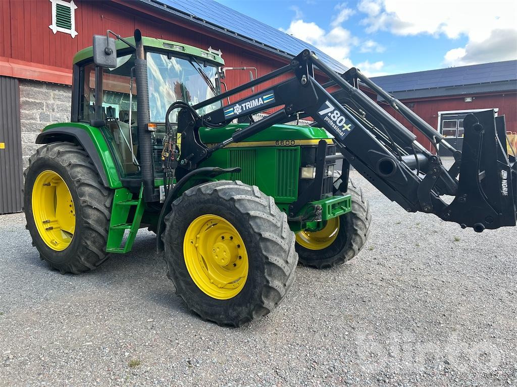 John Deere 6600 4WD - 拖拉机:图4 John Deere 6600 4WD - 拖拉机:图4