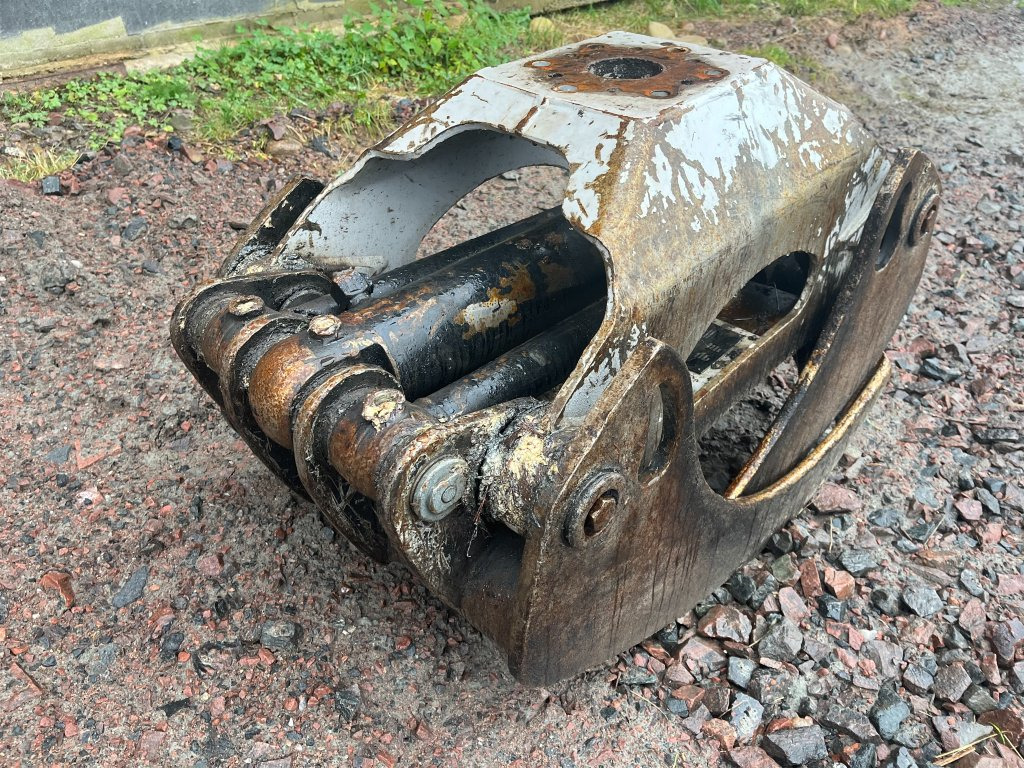 Komatsu G40HD - 夹具 适用于 林业设备:图2 Komatsu G40HD - 夹具 适用于 林业设备:图2