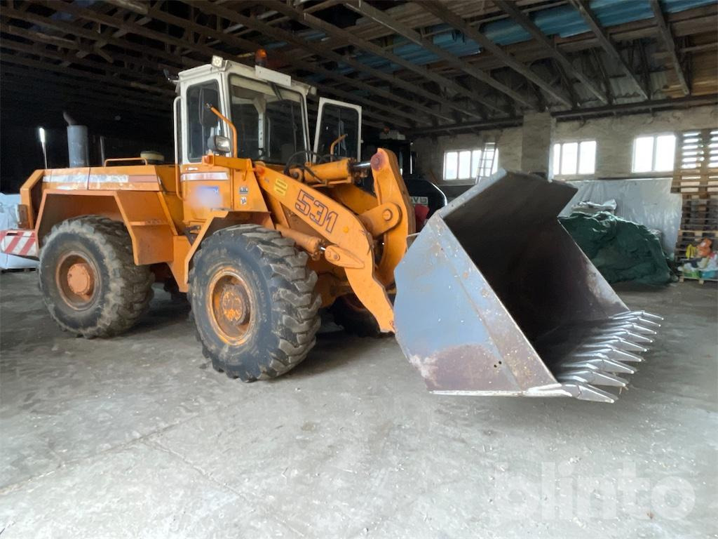 Liebherr L 531 (1994) - 轮式装载机:图2 Liebherr L 531 (1994) - 轮式装载机:图2