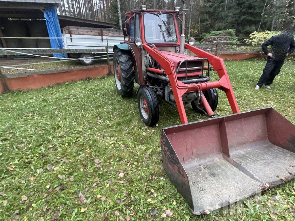 MASSEY FERGUSON 135 - 拖拉机:图3 MASSEY FERGUSON 135 - 拖拉机:图3