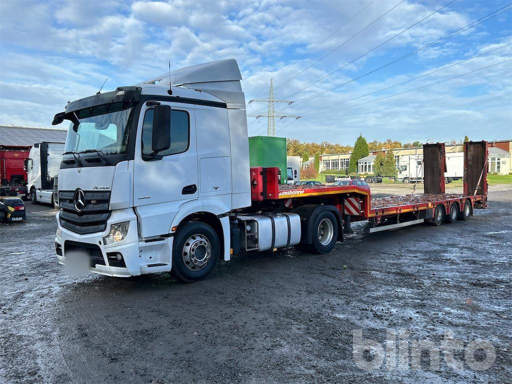 Mercedes-Benz Actros 1843 LS 4x2 + Kässbohrer Lowbed LB3E - 牵引车, 低装载半拖车:图1 Mercedes-Benz Actros 1843 LS 4x2 + Kässbohrer Lowbed LB3E - 牵引车, 低装载半拖车:图1