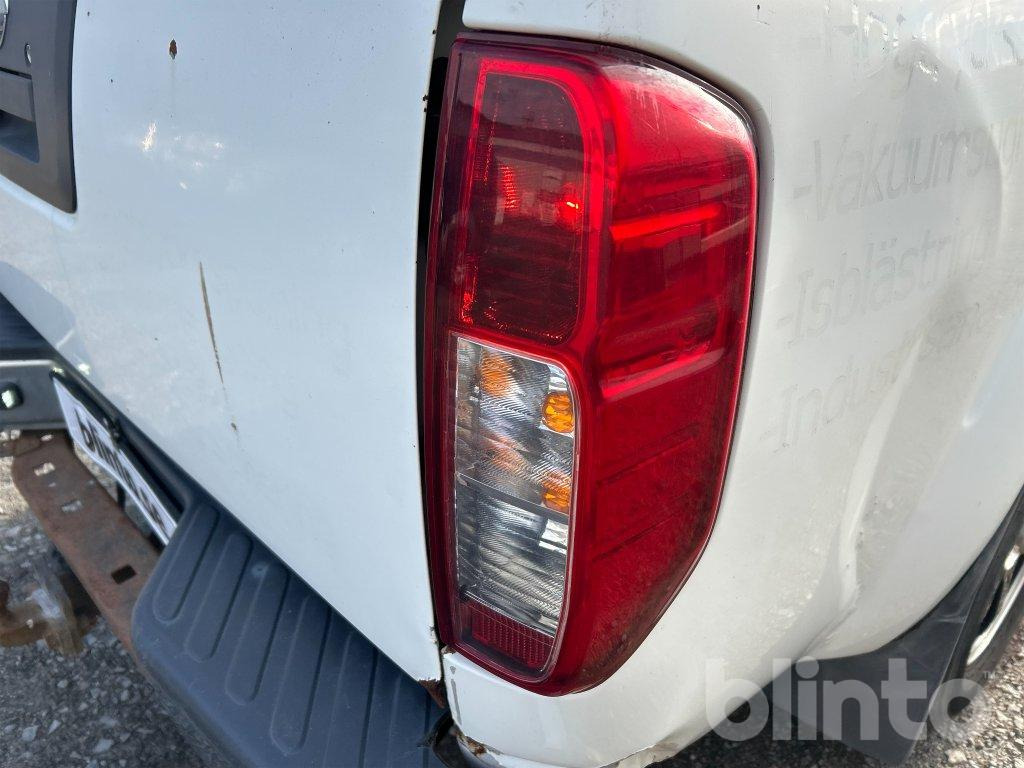 皮卡车 NISSAN D40 NAVARA DOUBLE CAB：图31