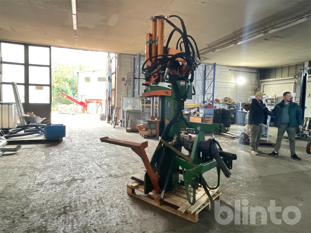 Posch Hydo Combi 24 (2012) - 劈木机:图3 Posch Hydo Combi 24 (2012) - 劈木机:图3