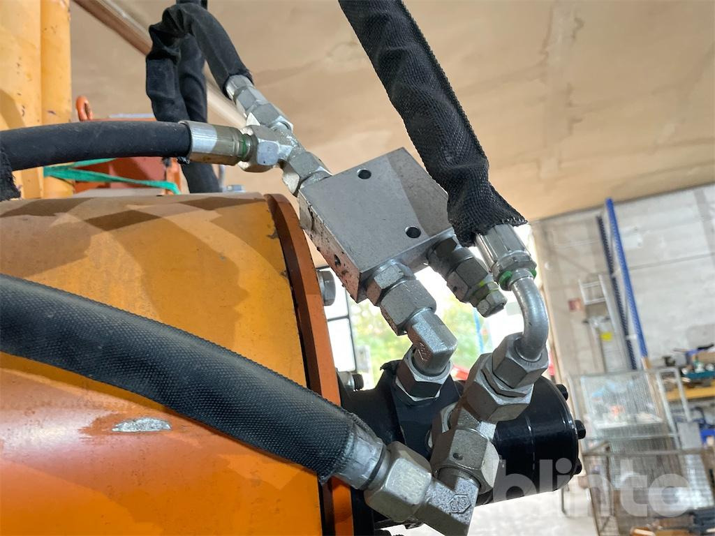 劈木机 Posch Hydo Combi 24 (2012)：图37