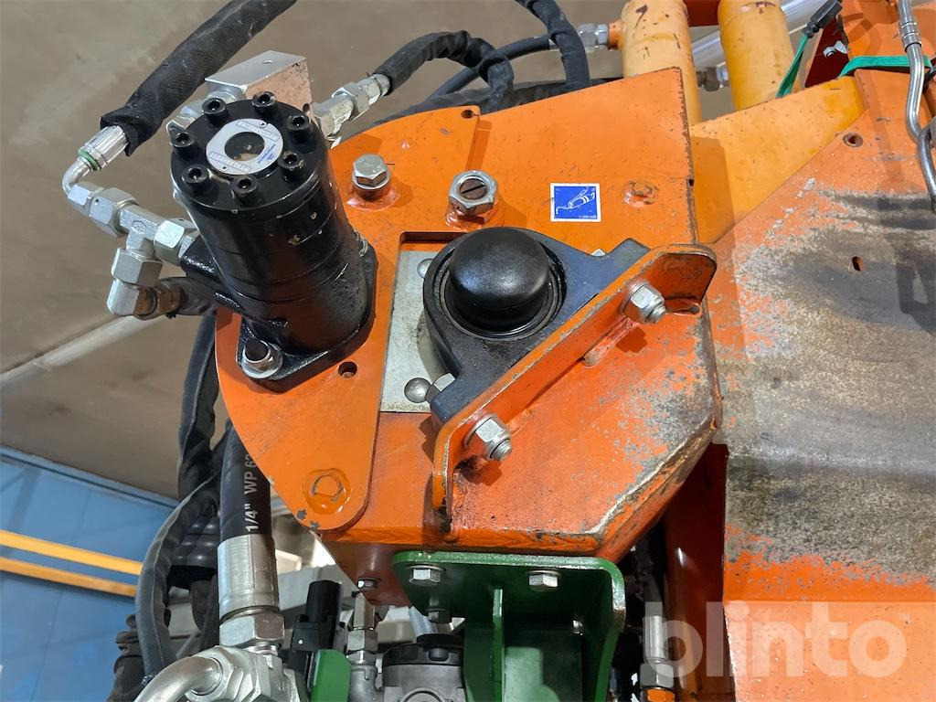 劈木机 Posch Hydo Combi 24 (2012)：图40