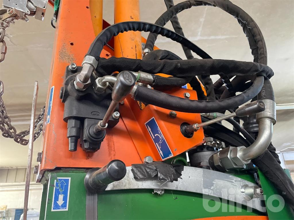 劈木机 Posch Hydo Combi 24 (2012)：图28