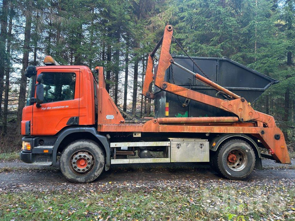 SCANIA P94GB4X2NZ230 - 箕斗装载车:图5 SCANIA P94GB4X2NZ230 - 箕斗装载车:图5