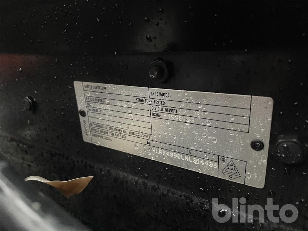 Steyr 4090 Kompakt mit Stoll Profiline FZ 39-23.1 - 拖拉机:图5 Steyr 4090 Kompakt mit Stoll Profiline FZ 39-23.1 - 拖拉机:图5
