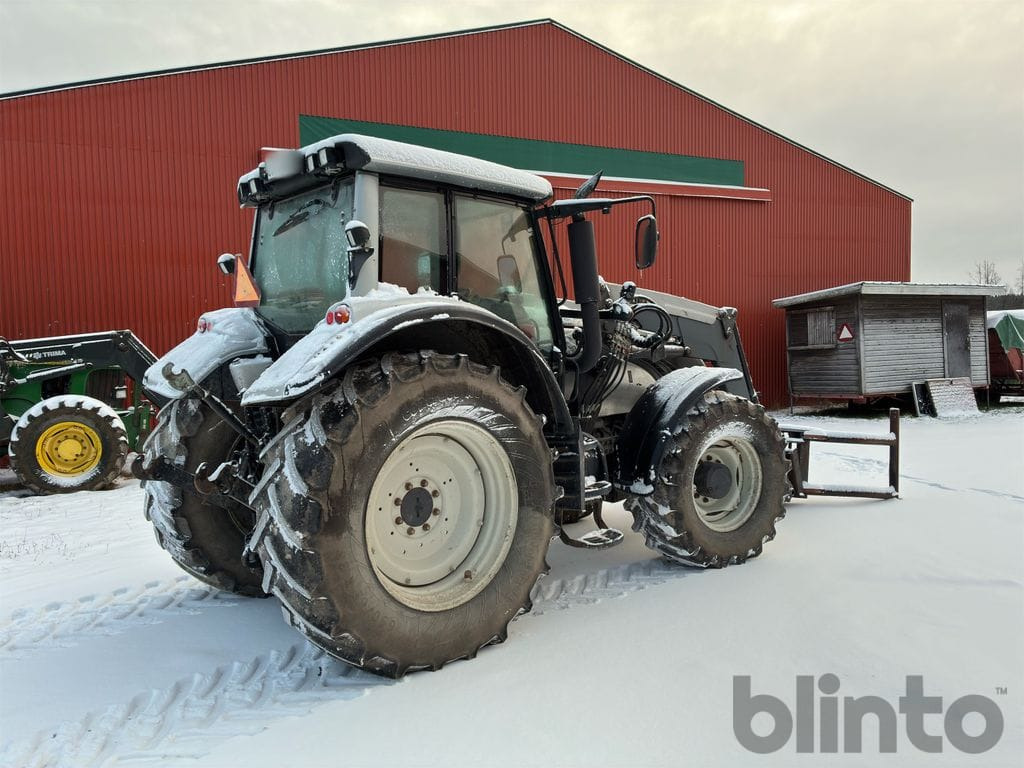 VALTRA T202 med lastare - 拖拉机:图5 VALTRA T202 med lastare - 拖拉机:图5