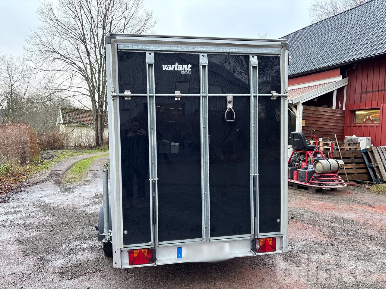 VARIANT - 封闭厢式拖车:图3 VARIANT - 封闭厢式拖车:图3