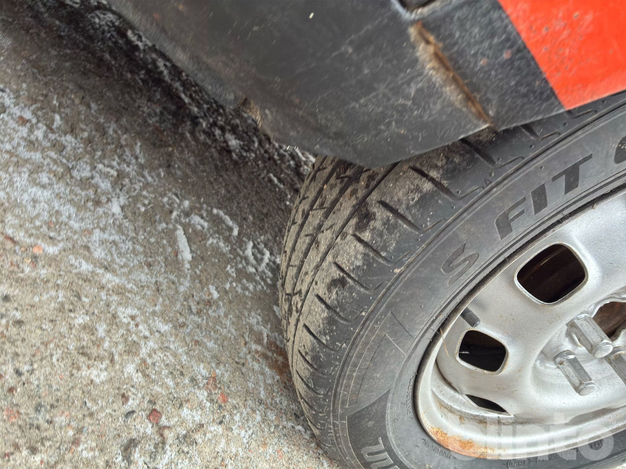 汽车 VOLVO 1443341 Y:图13 汽车 VOLVO 1443341 Y:图13