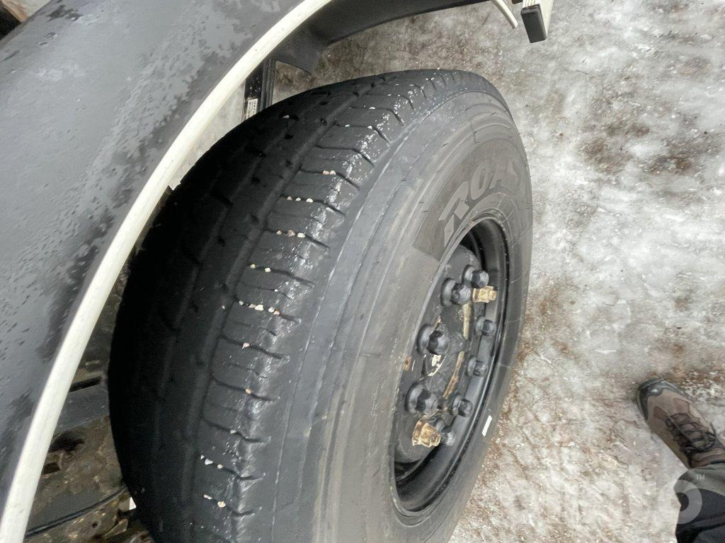 吊钩升降车 VOLVO FH 480 8*2：图20