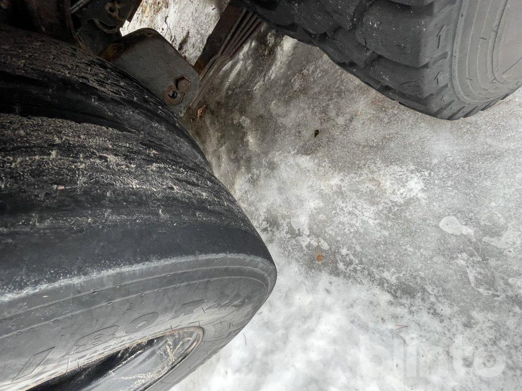 吊钩升降车 VOLVO FH 480 8*2：图12