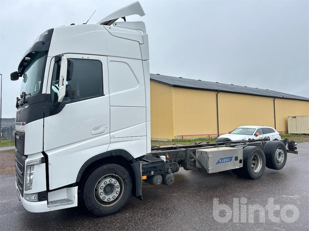VOLVO FH 6x2 - 驾驶室底盘卡车:图1 VOLVO FH 6x2 - 驾驶室底盘卡车:图1
