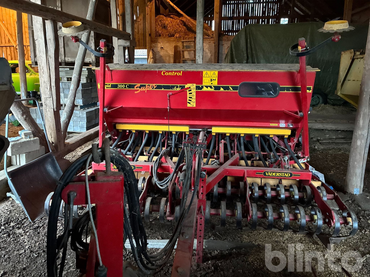 Väderstad Rapid 300C CB - 条播机:图2 Väderstad Rapid 300C CB - 条播机:图2
