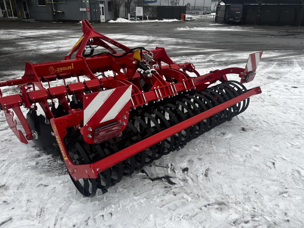 Ziegler Disc Master Pro 3002 (2025) - 圆盘耙:图2 Ziegler Disc Master Pro 3002 (2025) - 圆盘耙:图2