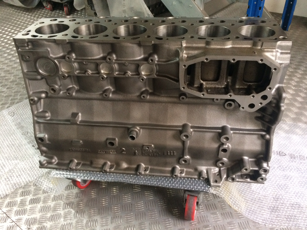 BASAMENTO MERCEDES OM906LA / OM906HLA - 曲轴箱:图5 BASAMENTO MERCEDES OM906LA / OM906HLA - 曲轴箱:图5