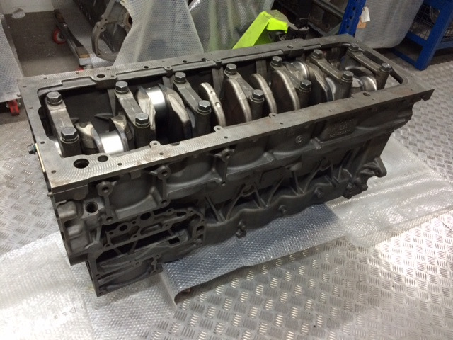 KIT BASAMENTO + ALBERO MOTORE MAN D2676 - 曲轴箱 适用于 卡车:图3 KIT BASAMENTO + ALBERO MOTORE MAN D2676 - 曲轴箱 适用于 卡车:图3