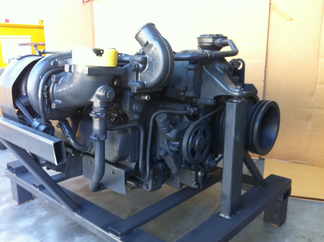 MOTORE COMPLETO MAN D0826LUH03 - 发动机:图4 MOTORE COMPLETO MAN D0826LUH03 - 发动机:图4