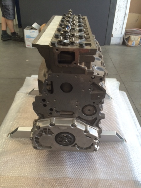 MOTORE MERCEDES OM906LA - VAR. 906.950 - Euro 2 - 发动机:图2 MOTORE MERCEDES OM906LA - VAR. 906.950 - Euro 2 - 发动机:图2