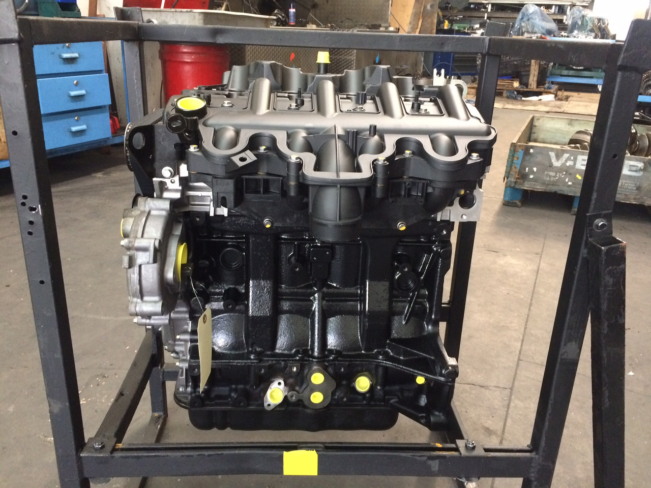 MOTORE SEMICOMPLETO RENAULT G9U-A6 PER VEICOLO RENAULT MASTER - 发动机:图1 MOTORE SEMICOMPLETO RENAULT G9U-A6 PER VEICOLO RENAULT MASTER - 发动机:图1