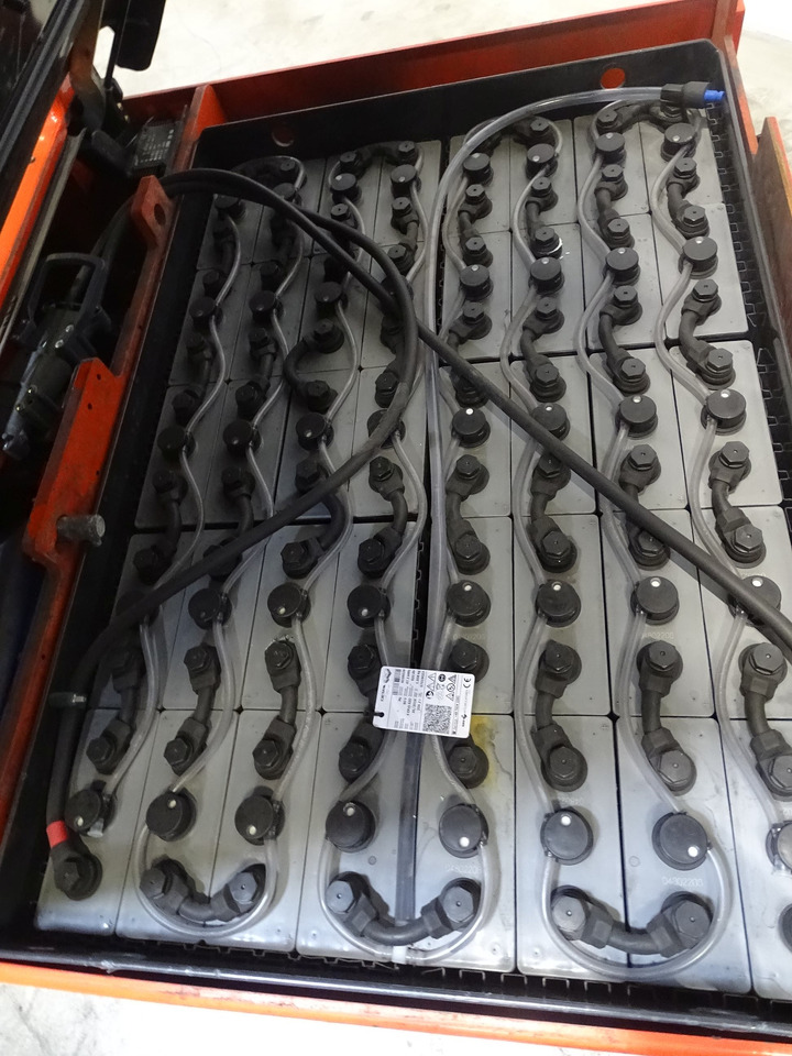 Heli CPD35G1 - 电动叉车:图4 Heli CPD35G1 - 电动叉车:图4