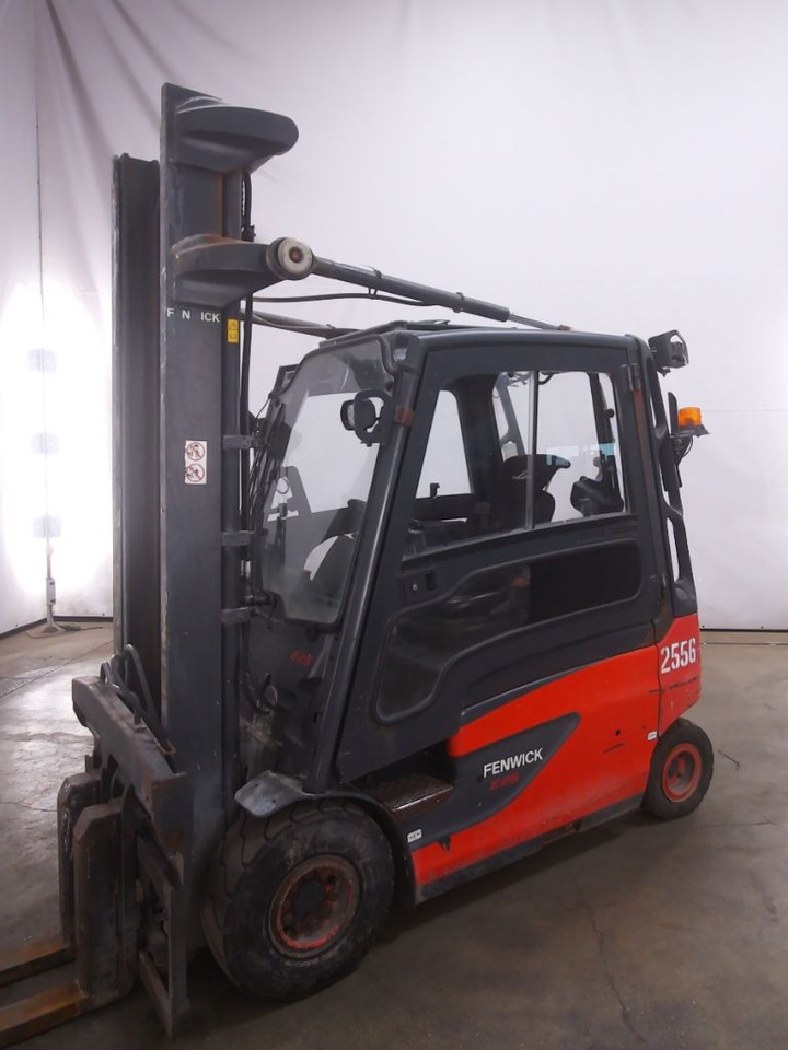 Linde E25L-01 - 电动叉车:图1 Linde E25L-01 - 电动叉车:图1
