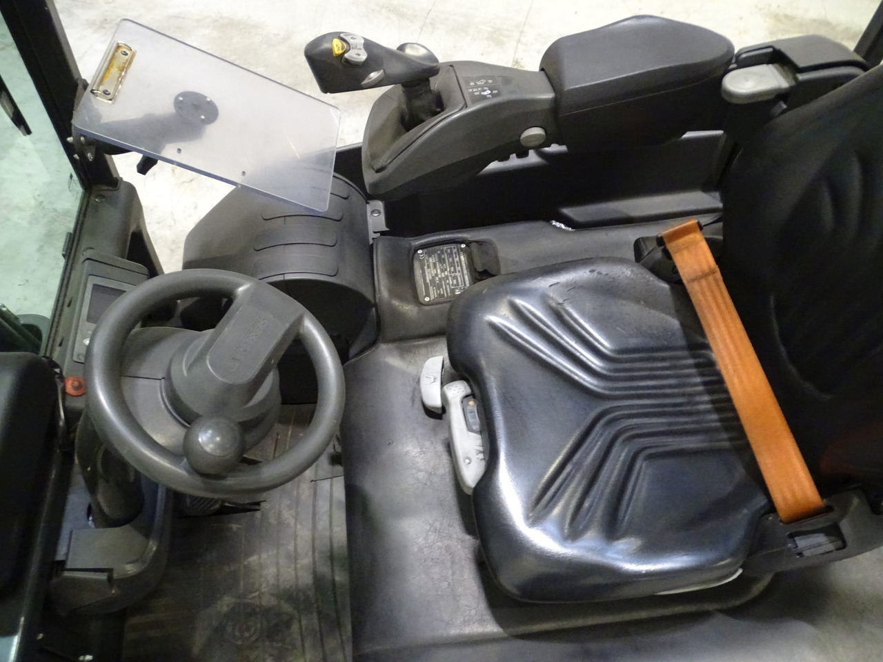 Mitsubishi AG2N1L20Q - 电动叉车:图3 Mitsubishi AG2N1L20Q - 电动叉车:图3