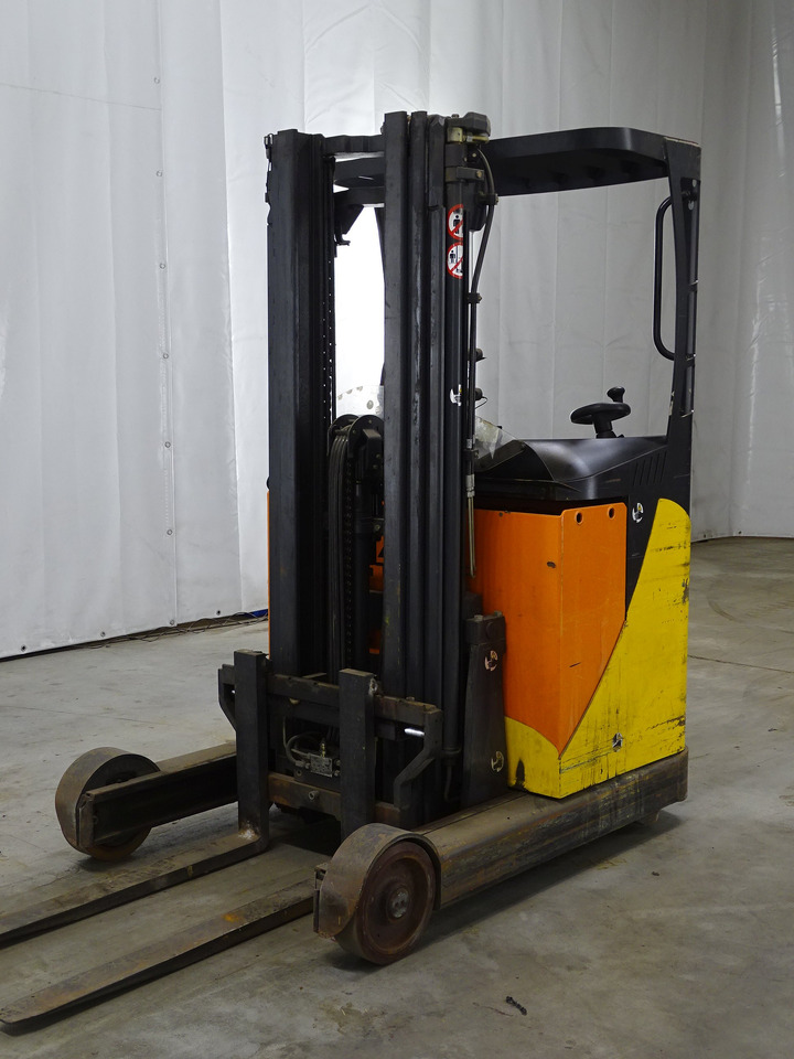 OM XR14AC - 前移式叉车:图1 OM XR14AC - 前移式叉车:图1