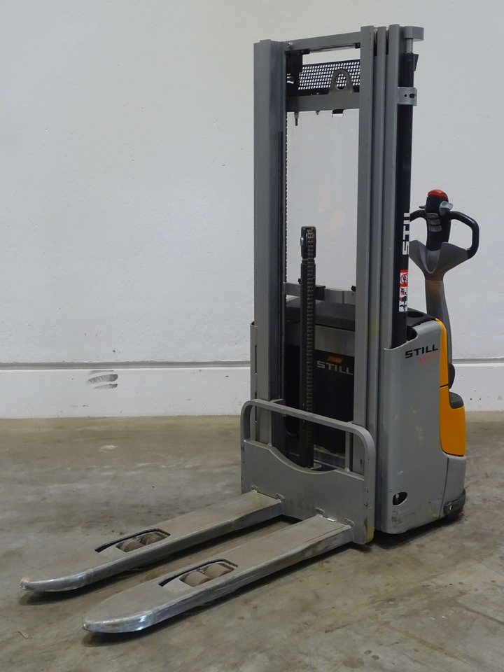 Still EXV12 - 堆垛机:图1 Still EXV12 - 堆垛机:图1