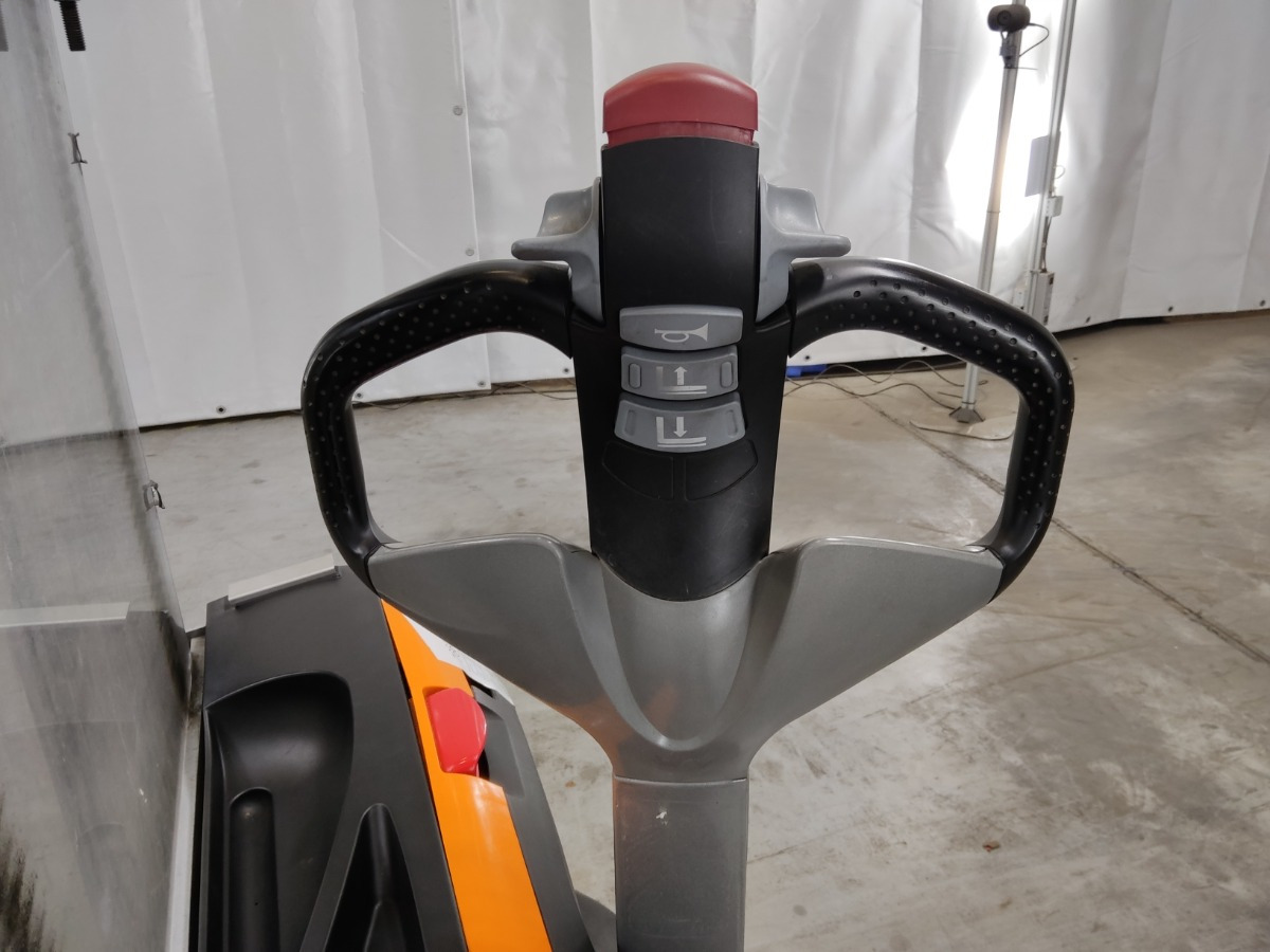 Still EXV12 - 堆垛机:图3 Still EXV12 - 堆垛机:图3