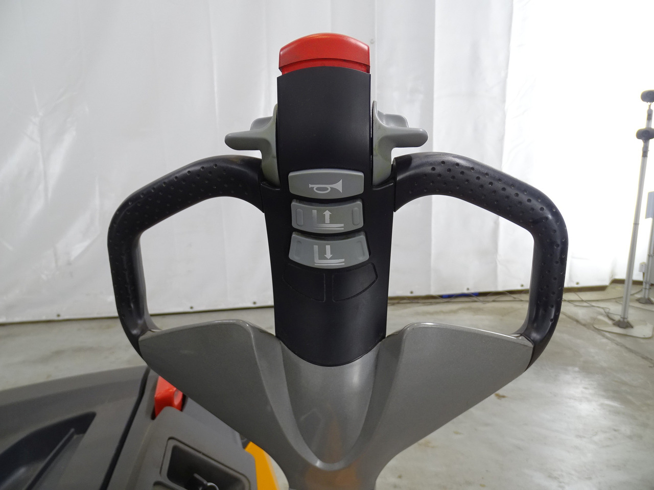 Still EXV14 - 堆垛机:图3 Still EXV14 - 堆垛机:图3