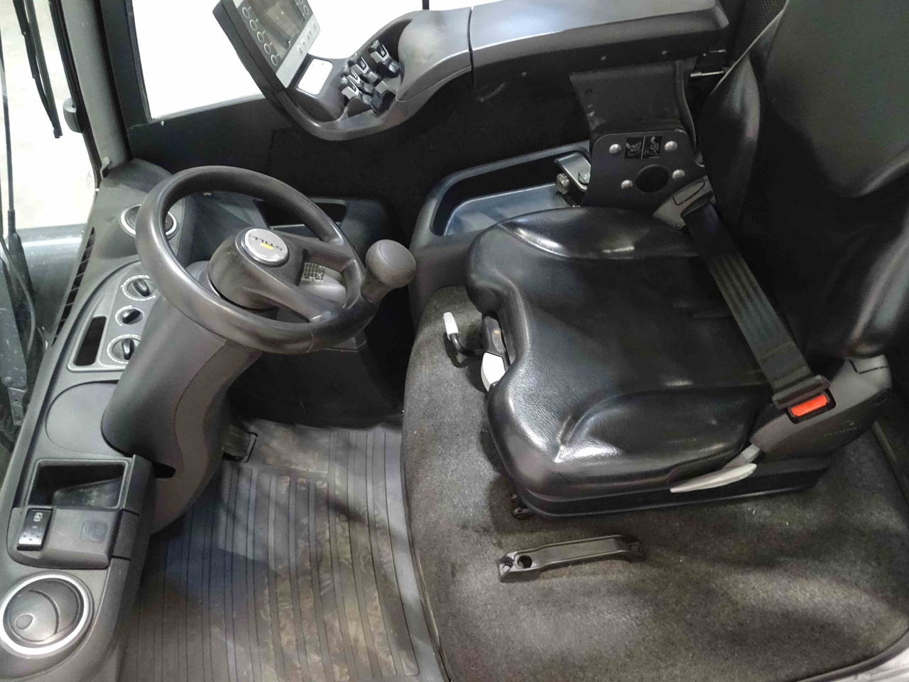 Still RX70-25 - 柴油叉车:图3 Still RX70-25 - 柴油叉车:图3