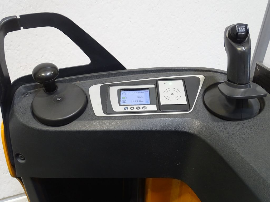 Still SXD20 - 堆垛机:图3 Still SXD20 - 堆垛机:图3