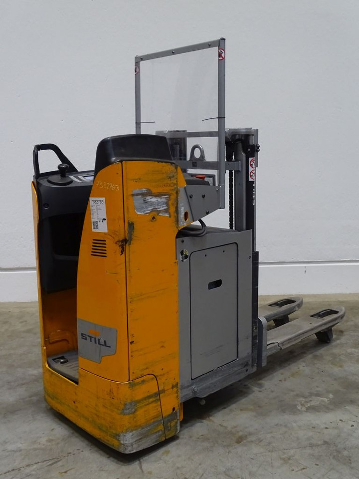 Still SXD20 - 堆垛机:图2 Still SXD20 - 堆垛机:图2