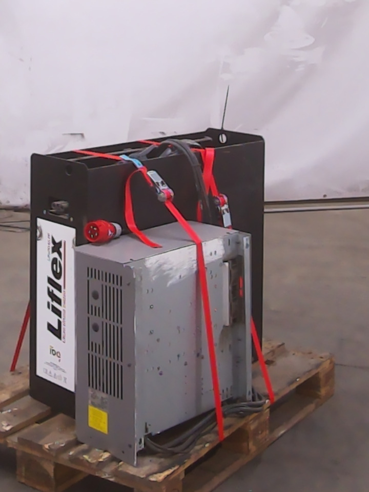 Weitere 24V240AH - 电池 适用于 材料装卸设备:图2 Weitere 24V240AH - 电池 适用于 材料装卸设备:图2