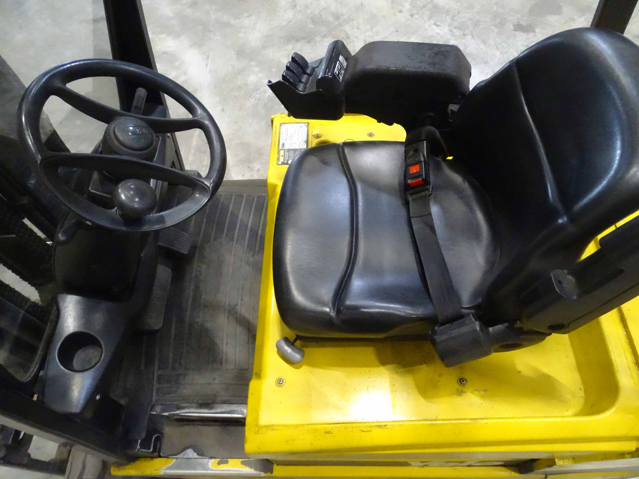 Yale ERP20ATF - 电动叉车:图3 Yale ERP20ATF - 电动叉车:图3