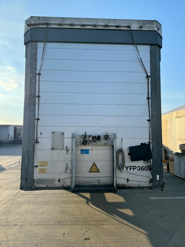 Schmitz Cargobull SCB*S3B - 侧帘半拖车:图2 Schmitz Cargobull SCB*S3B - 侧帘半拖车:图2