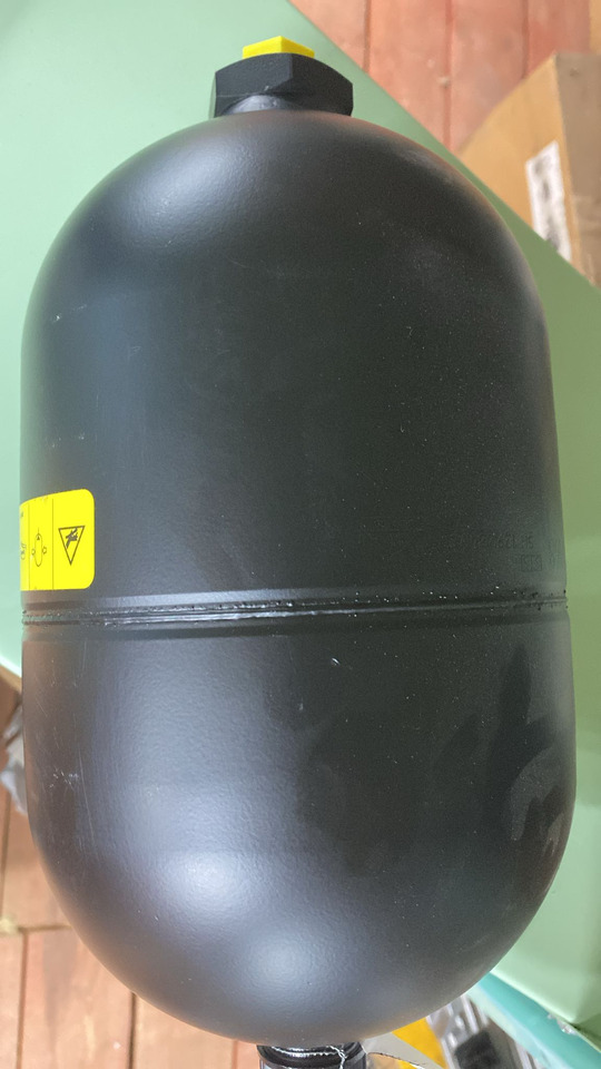 CATERPILLAR 251-8266: 3.45 Liter Compressed Nitrogen Gas Accumulator - 备件 适用于 挖掘机:图2 CATERPILLAR 251-8266: 3.45 Liter Compressed Nitrogen Gas Accumulator - 备件 适用于 挖掘机:图2