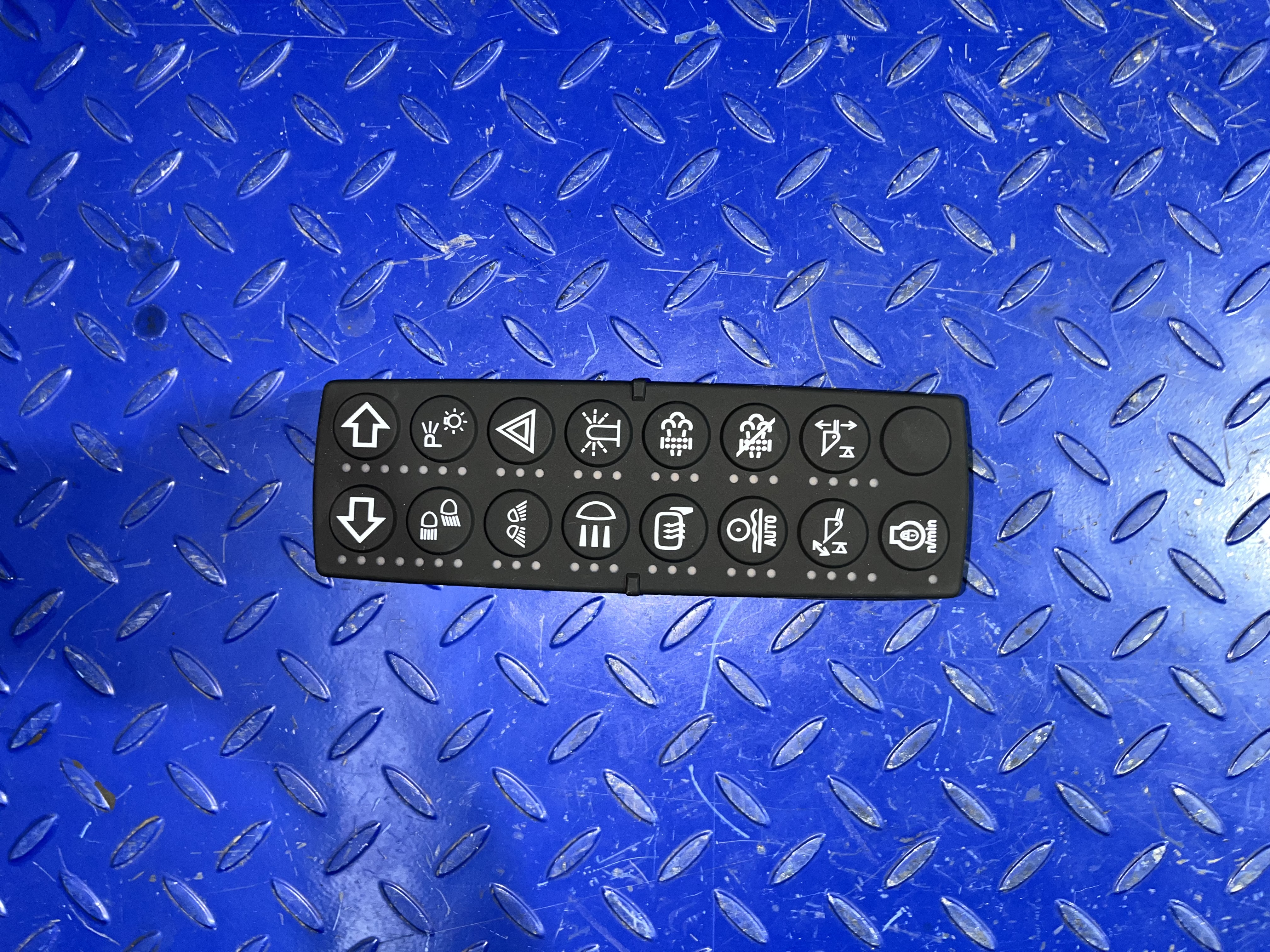 CATERPILLAR Module Switch - 备件 适用于 轮式装载机:图1 CATERPILLAR Module Switch - 备件 适用于 轮式装载机:图1