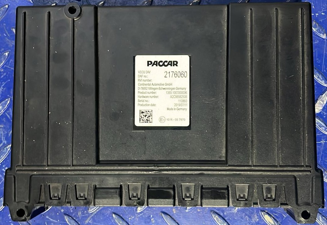 DAF XF CF VECU Control Unit Module 2176060 - ECU:图2 DAF XF CF VECU Control Unit Module 2176060 - ECU:图2