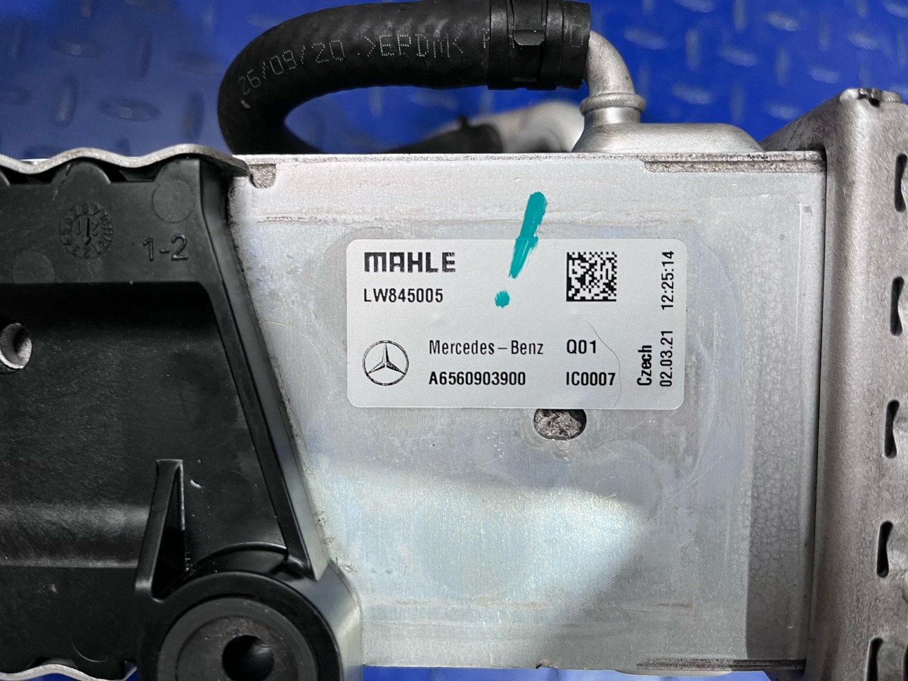 MAHLE Mercedes Benz A6560903900 - 中冷器:图5 MAHLE Mercedes Benz A6560903900 - 中冷器:图5