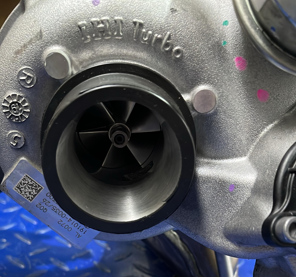 Mercedes Benz M274 A2740903300 - 涡轮增压器:图4 Mercedes Benz M274 A2740903300 - 涡轮增压器:图4