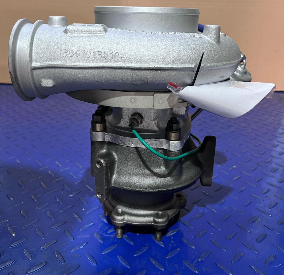 Mercedes Benz Turbocharger A4700961899 OM470 Euro 6 - 涡轮增压器:图3 Mercedes Benz Turbocharger A4700961899 OM470 Euro 6 - 涡轮增压器:图3