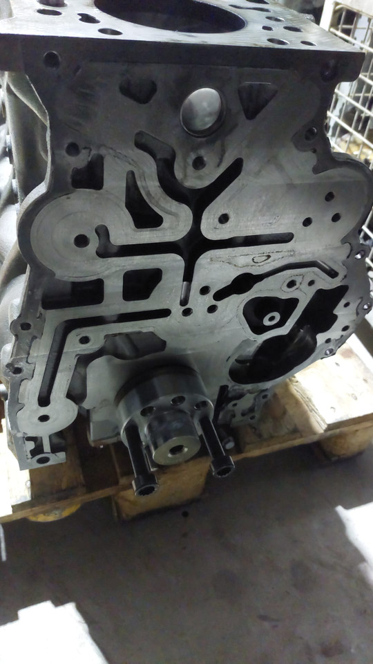Mercedes Citaro M 936 G natural-gas engine CNG - 备件 适用于 巴士:图2 Mercedes Citaro M 936 G natural-gas engine CNG - 备件 适用于 巴士:图2