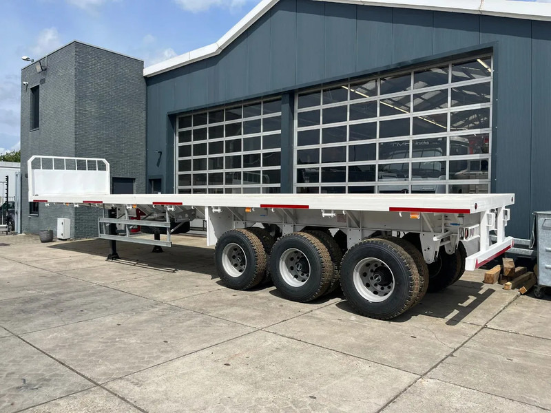 CIMC 3-axle Flatbed Semi-Trailer - 栏板式/ 平板半拖车:图4 CIMC 3-axle Flatbed Semi-Trailer - 栏板式/ 平板半拖车:图4