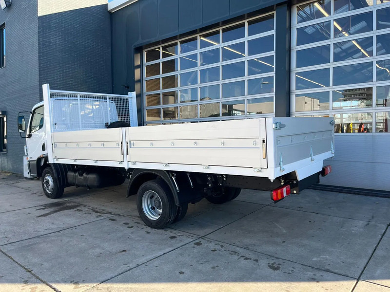 Mercedes-Benz Accelo 915 4x2 Flatbed with dropsides - 栏板式/ 平板卡车:图3 Mercedes-Benz Accelo 915 4x2 Flatbed with dropsides - 栏板式/ 平板卡车:图3